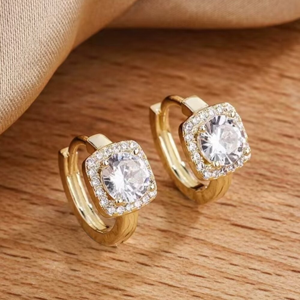 NEW 18k Yellow Gold Diamond Huggie Earrings Small Huggies